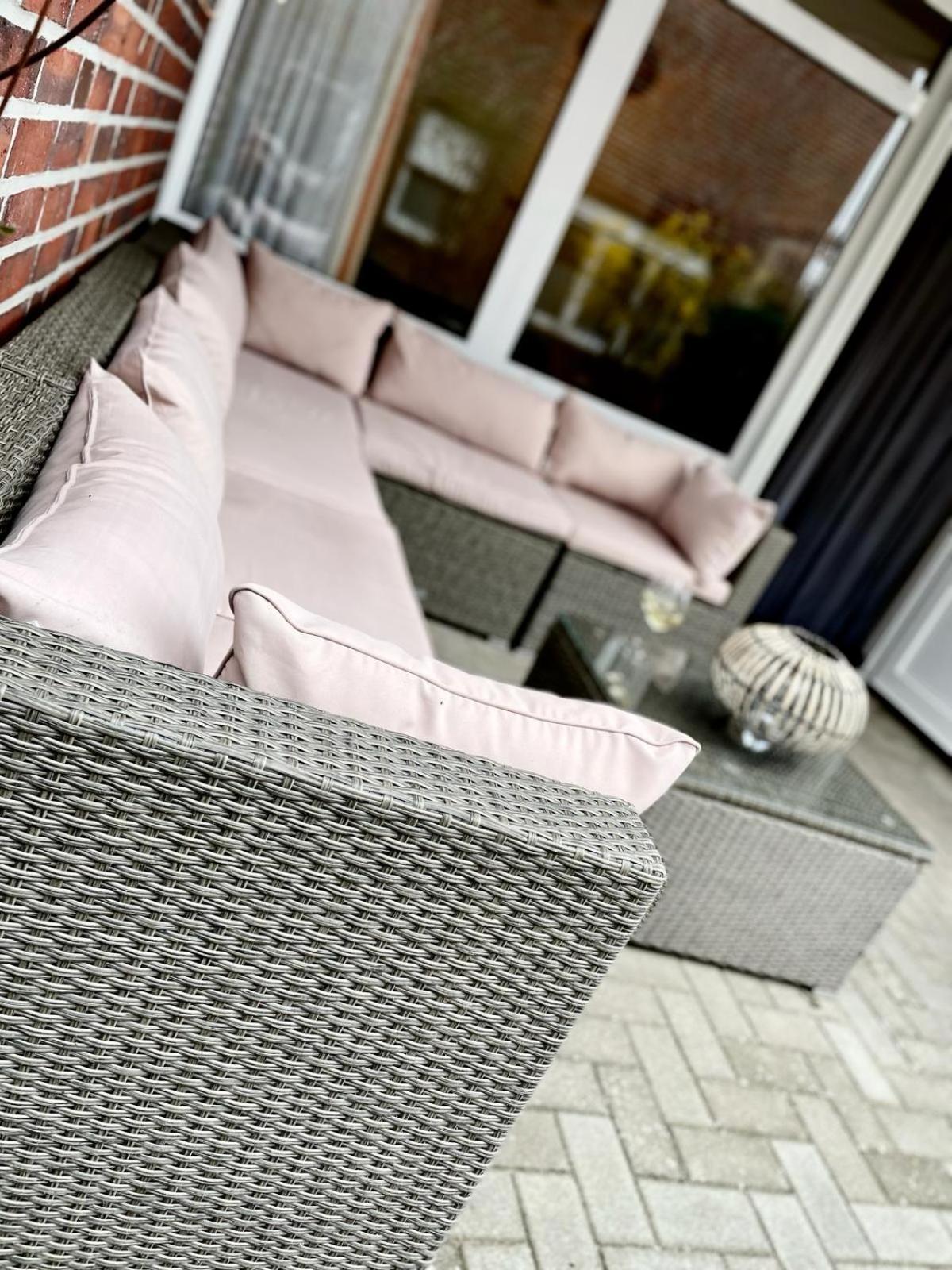Seeliebe, 300 Meter Zum Wasser, Mit Terrasse Und Garten Lembruch Exterior foto