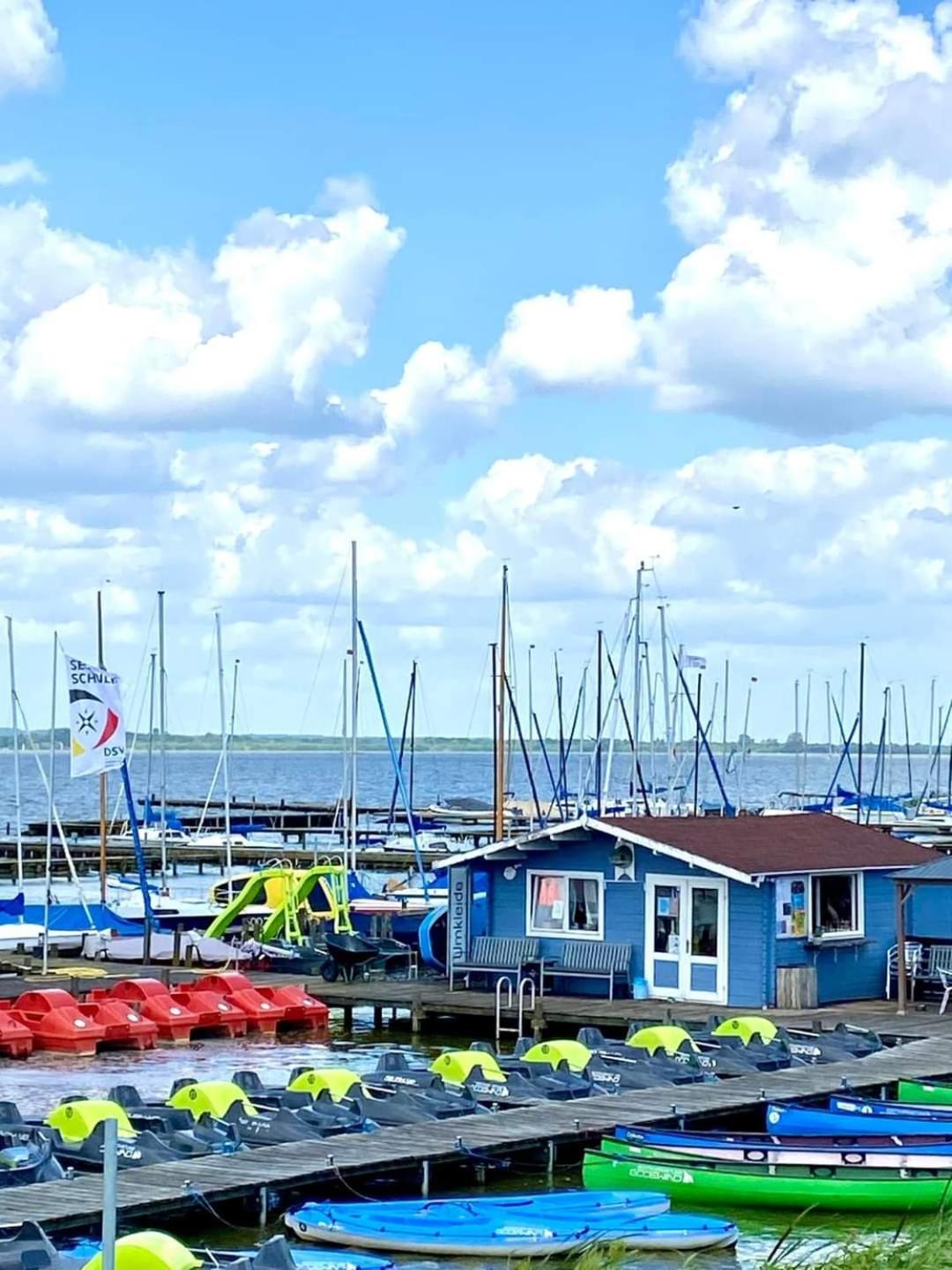 Seeliebe, 300 Meter Zum Wasser, Mit Terrasse Und Garten Lembruch Exterior foto
